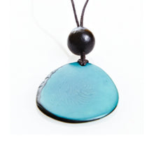 Lade das Bild in den Galerie-Viewer, Green Age Tagua Kette Laura türkis
