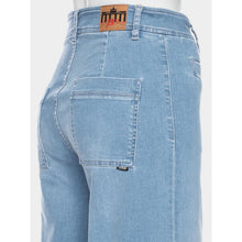 Lade das Bild in den Galerie-Viewer, Ato Berlin Weite Jeans ‚Lacy‘ hellblau used
