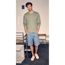 Lade das Bild in den Galerie-Viewer, HempAge Hanf Blue Denim Shorts uniblue
