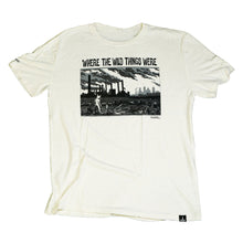 Lade das Bild in den Galerie-Viewer, THTC Hanf T-Shirt Wild Things natur
