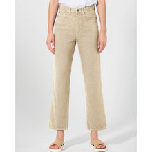 Lade das Bild in den Galerie-Viewer, HempAge Hanf High Rise Jeans gobi
